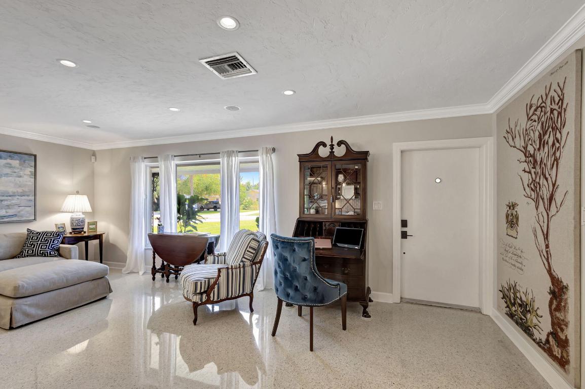 LAKE CLARKE HEIGHTS - Residential