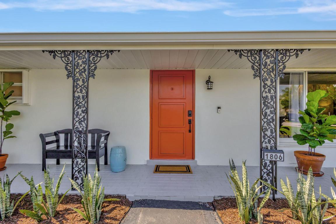 LAKE CLARKE HEIGHTS - Residential