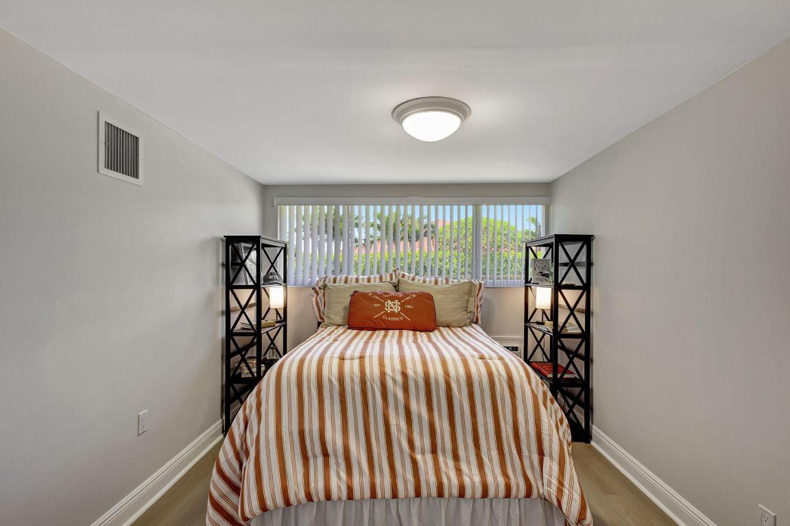 LAKE CLARKE HEIGHTS - Residential