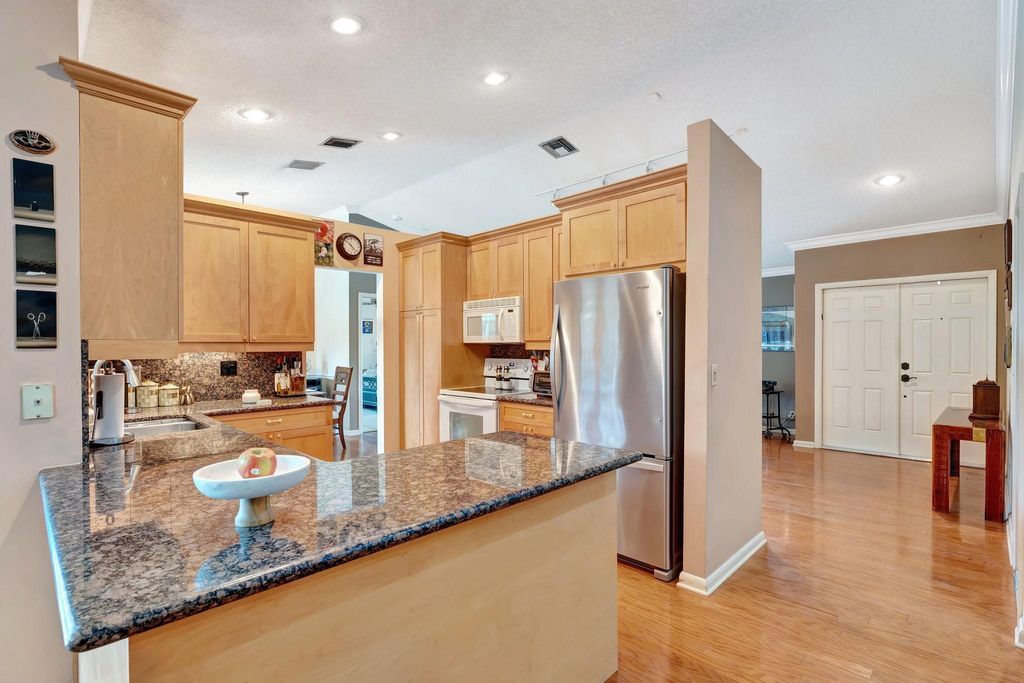 Photo of 5315 NW 65th Terrace, Coral Springs, FL 33067 (MLS # F10499536)