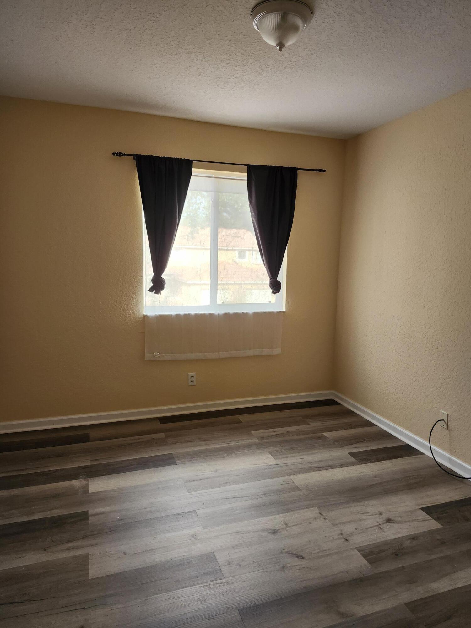 RENAISSANCE SEC 4 2 - Residential
