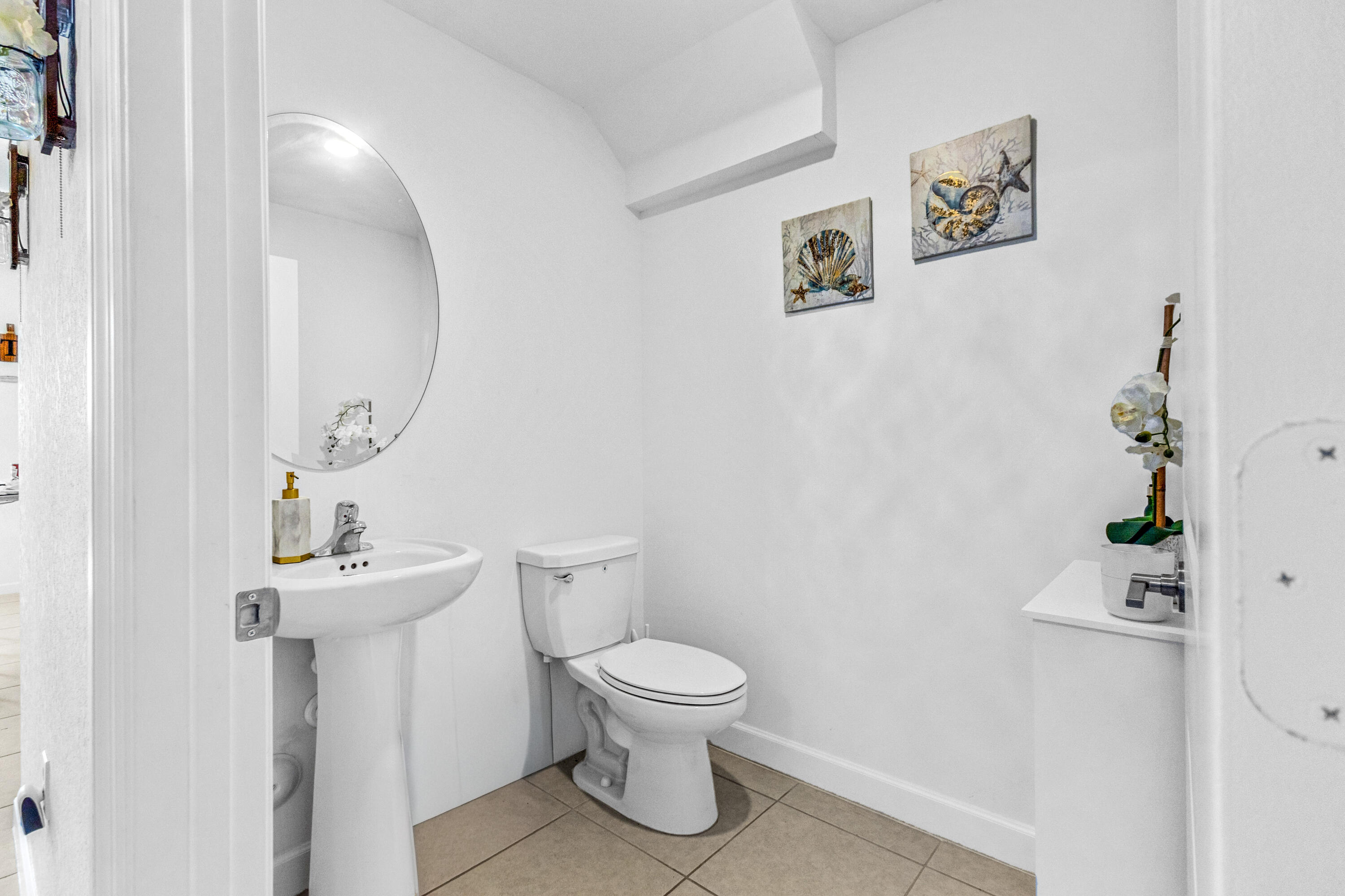 CALCUTTA FIRST ADDITION - Residential