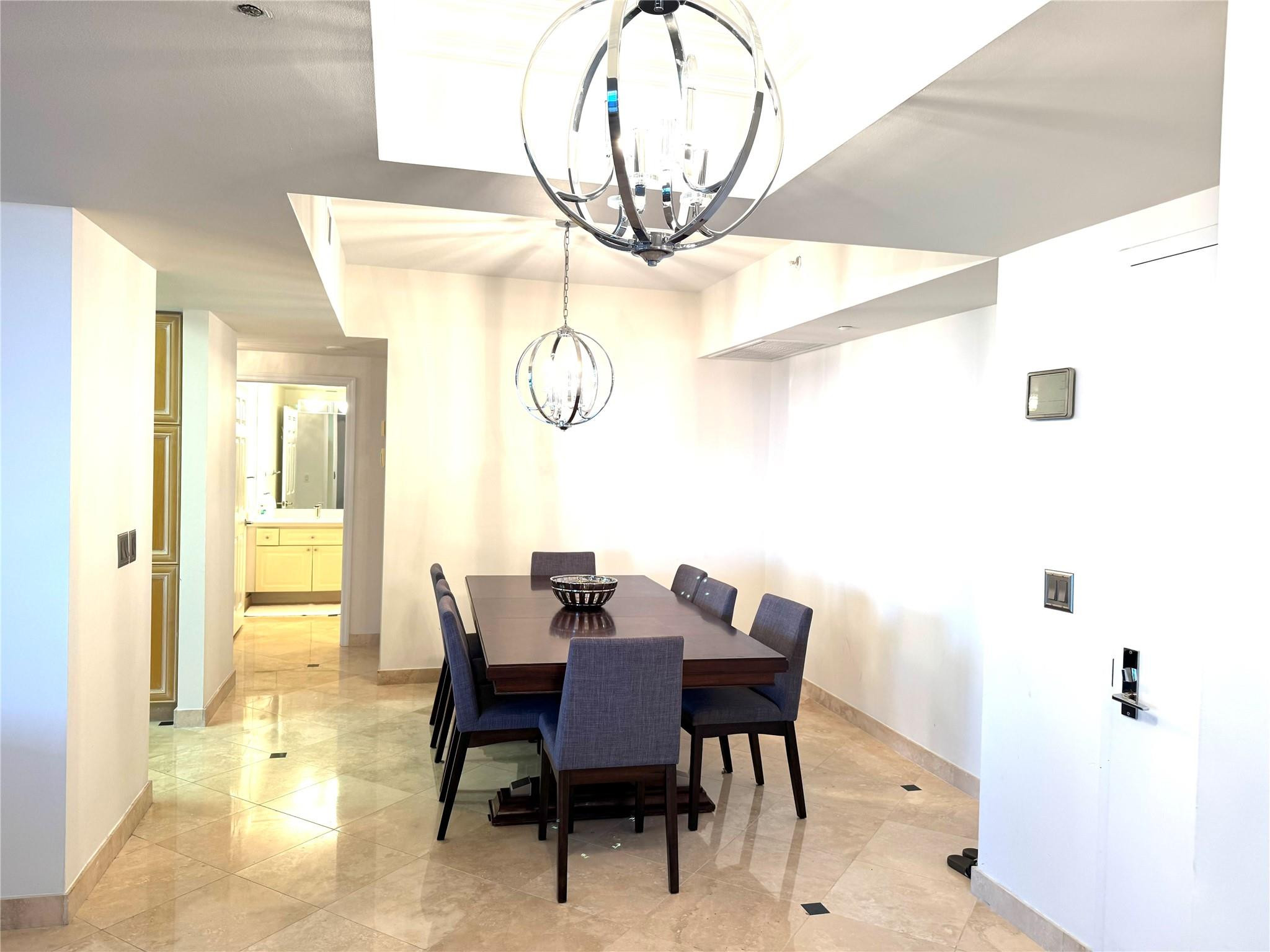 L'Hermitage - Residential Lease