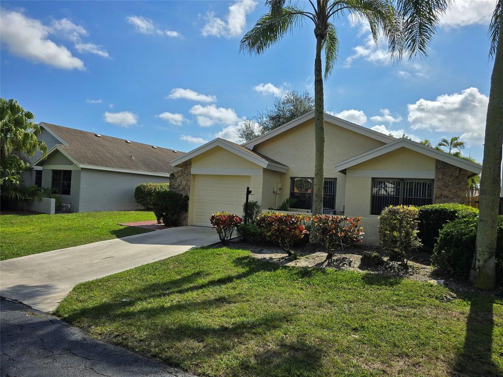 Photo of 7586 Andorra Place, Boca Raton, FL 33433 (MLS # F10485253)