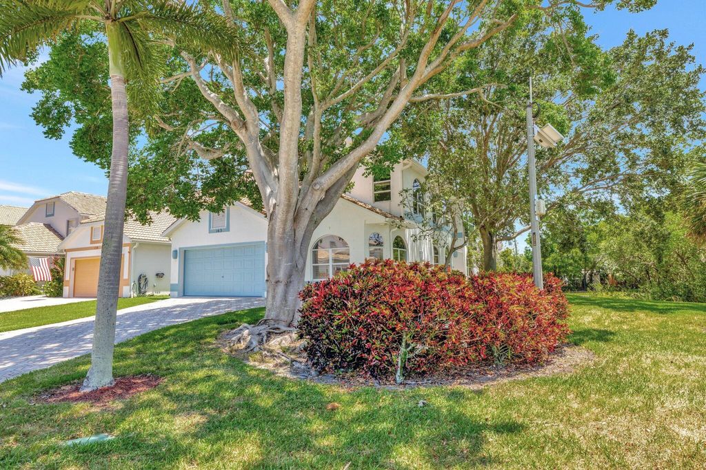 Photo of 163 Pepper Lane, Jensen Beach, FL 34957 (MLS # R11112153)