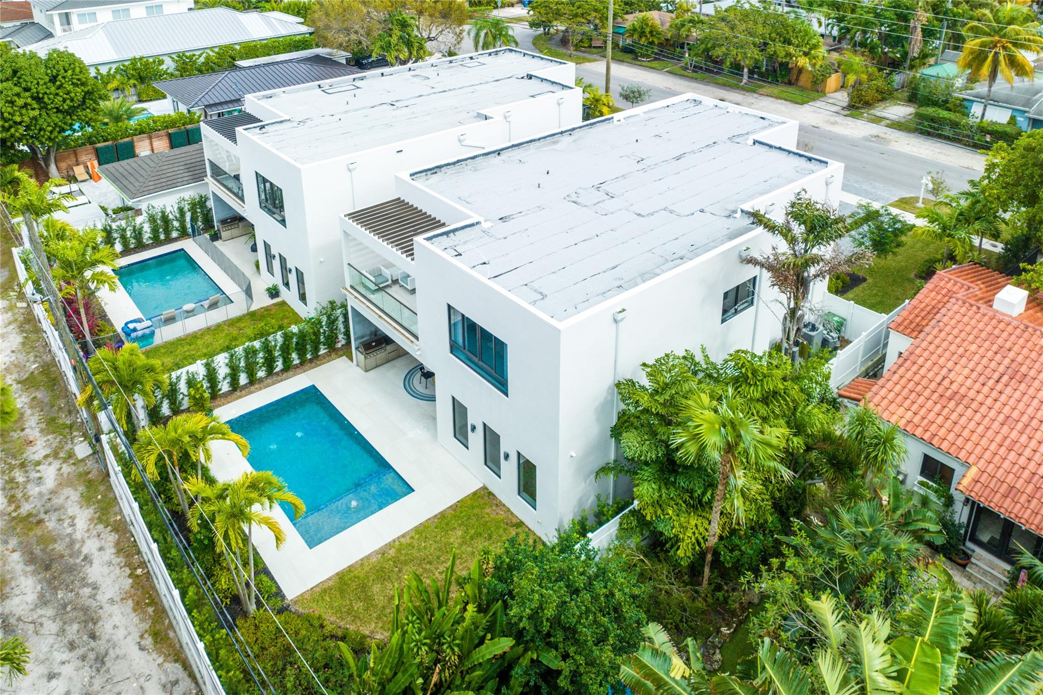 Halls Add 1-134 D - Residential