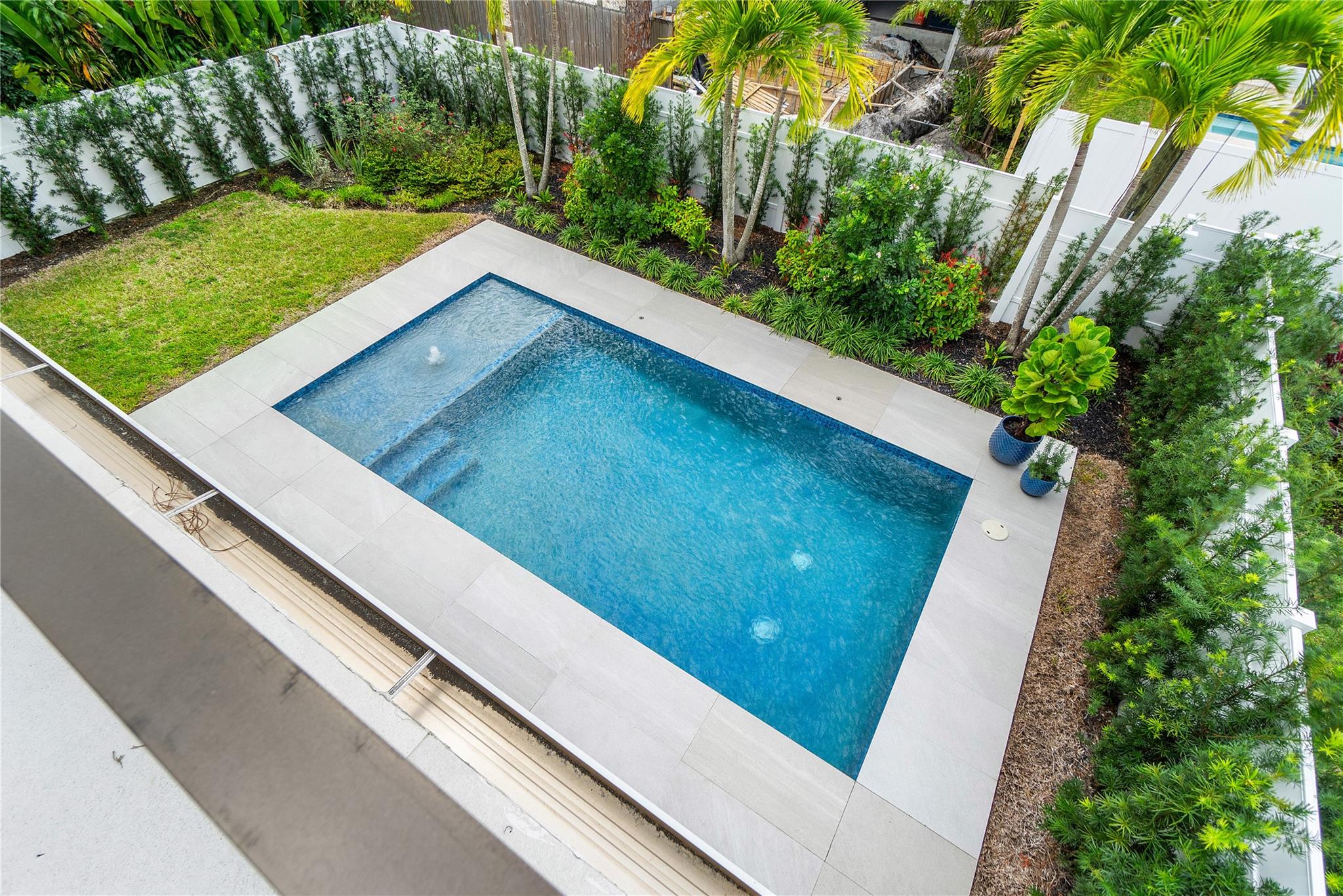 Halls Add 1-134 D - Residential