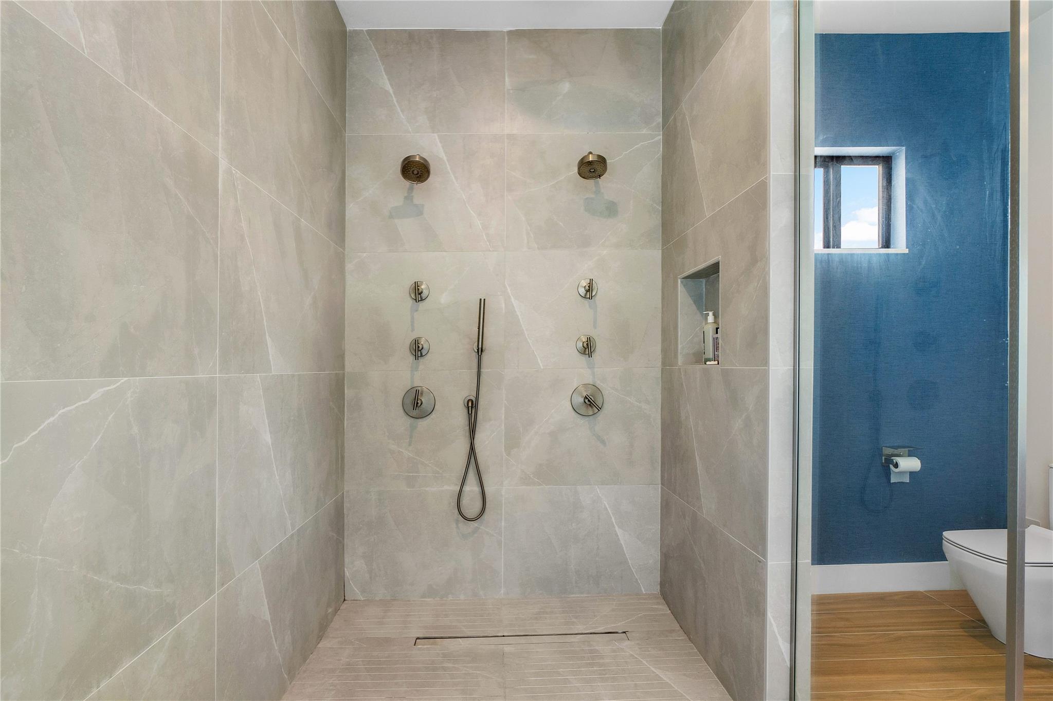 Halls Add 1-134 D - Residential