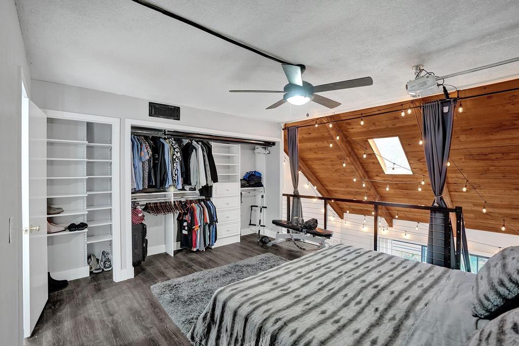 RACQUET CLUB OF DEER CREEK - Residential Lease