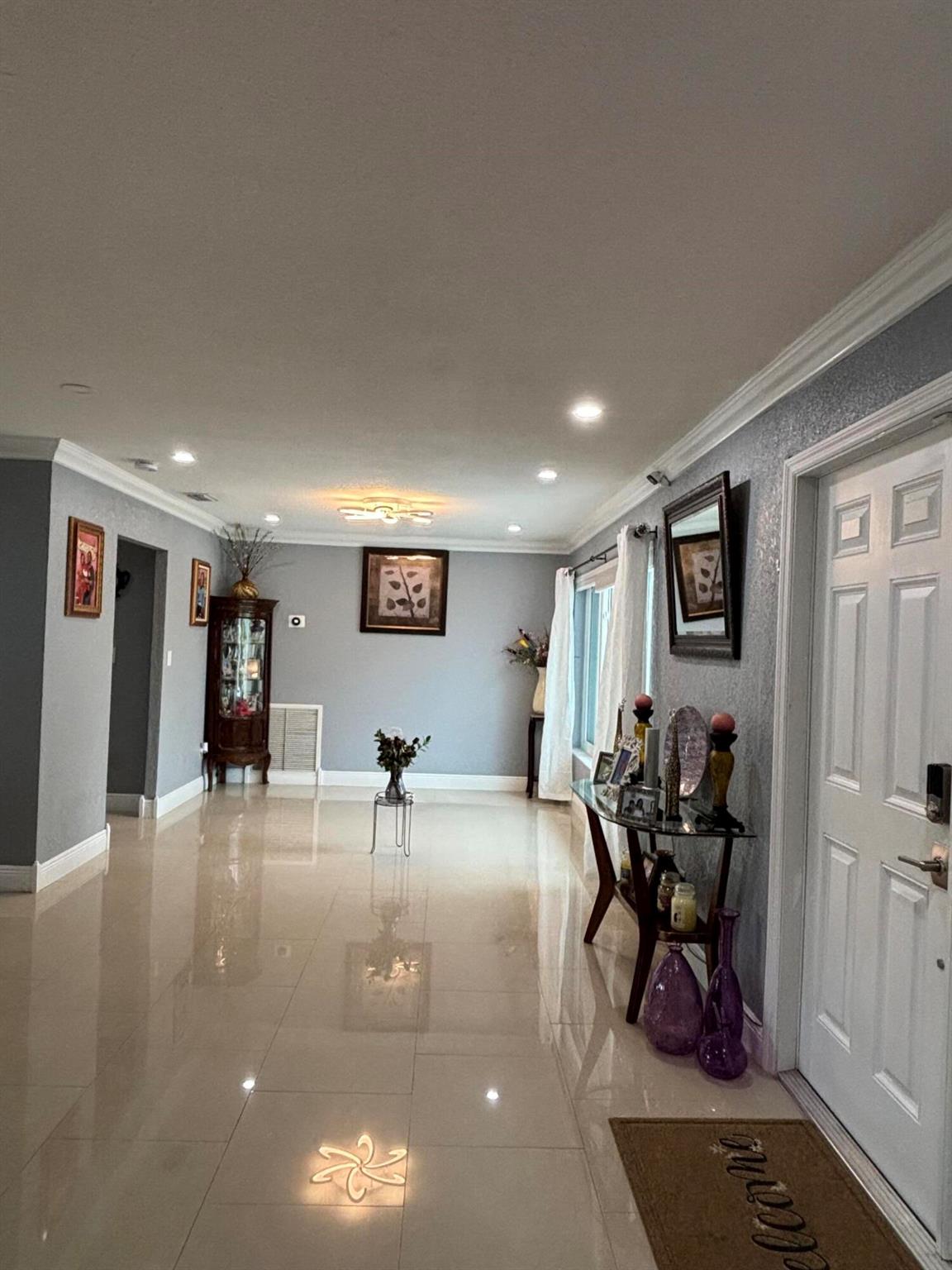 854 Royal Palm Beach Boulevard