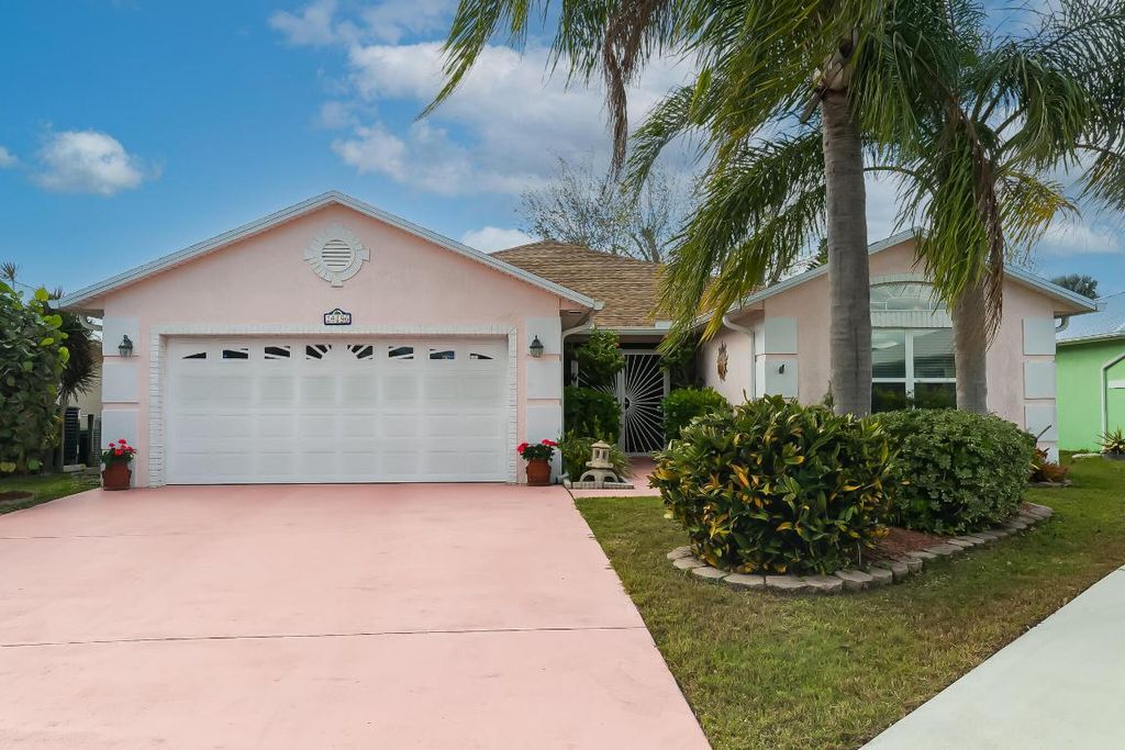 Photo of 14196 Cisne Circle, Fort Pierce, FL 34951 (MLS # R11157625)