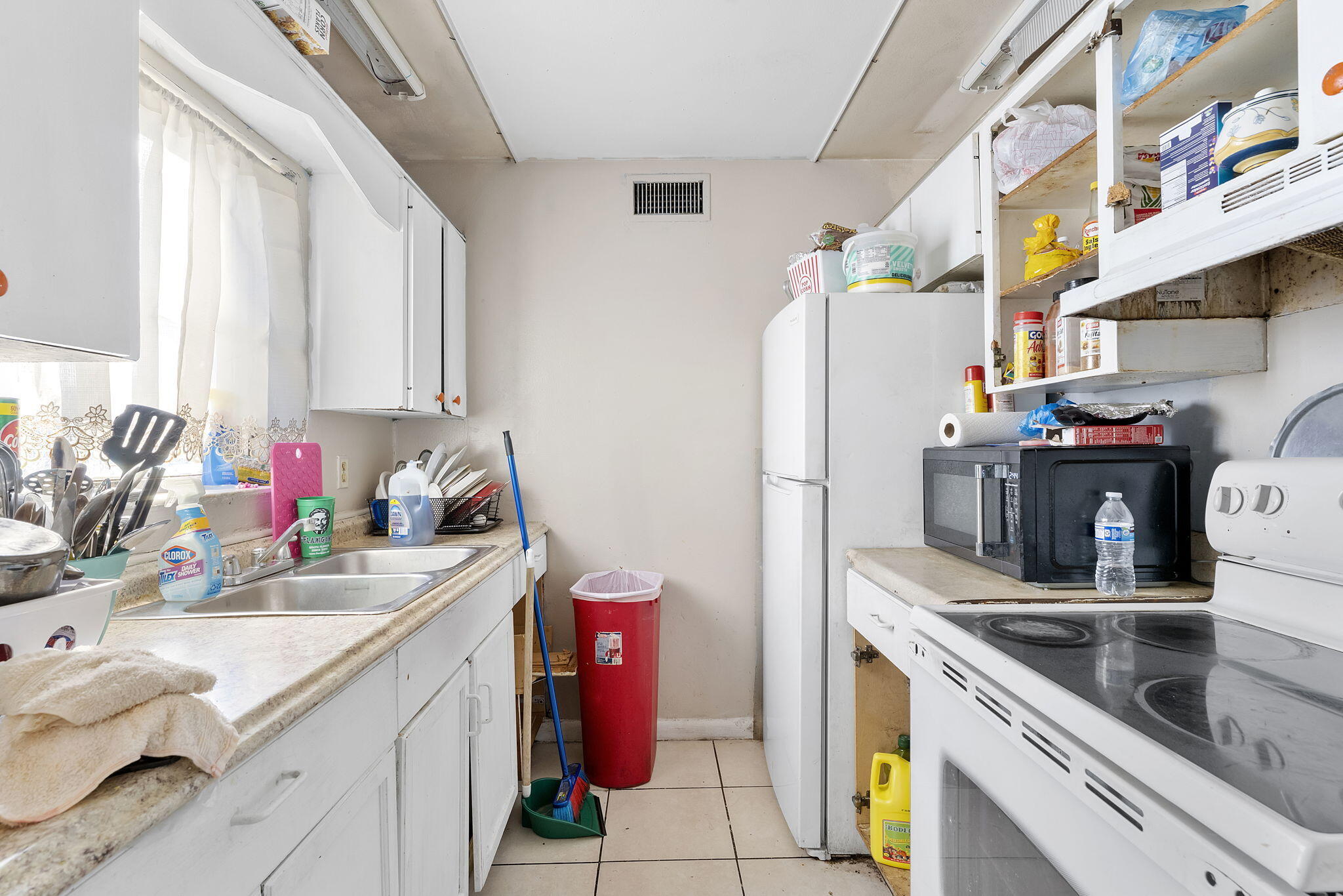 LAKE WORTH TOWN OF - Residential Income