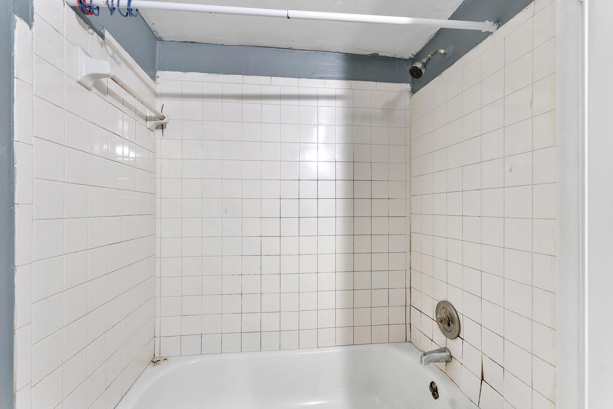 LAKE WORTH TOWN OF - Residential Income