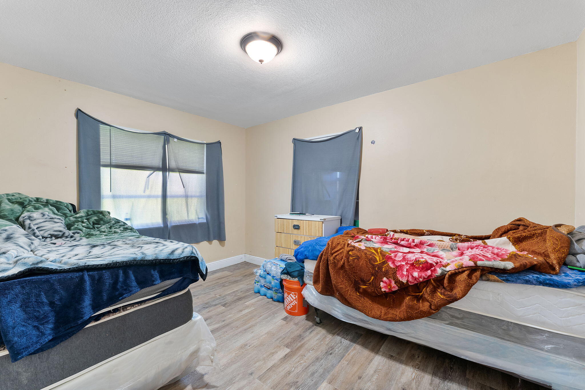 LAKE WORTH TOWN OF - Residential Income