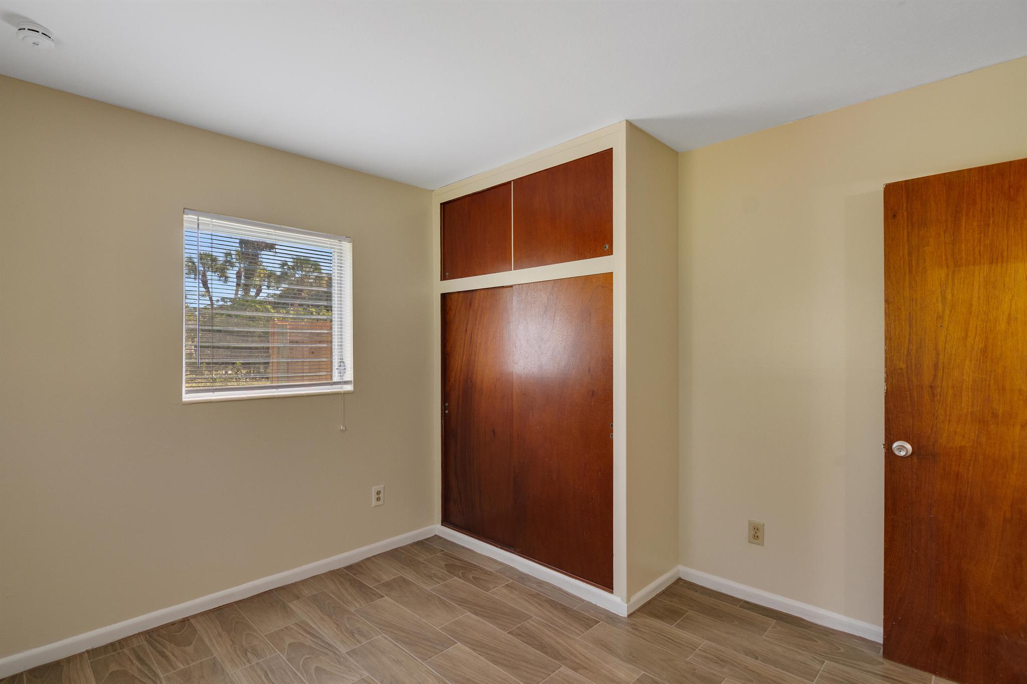 LAKEWOOD PARK UNIT 5 - Residential