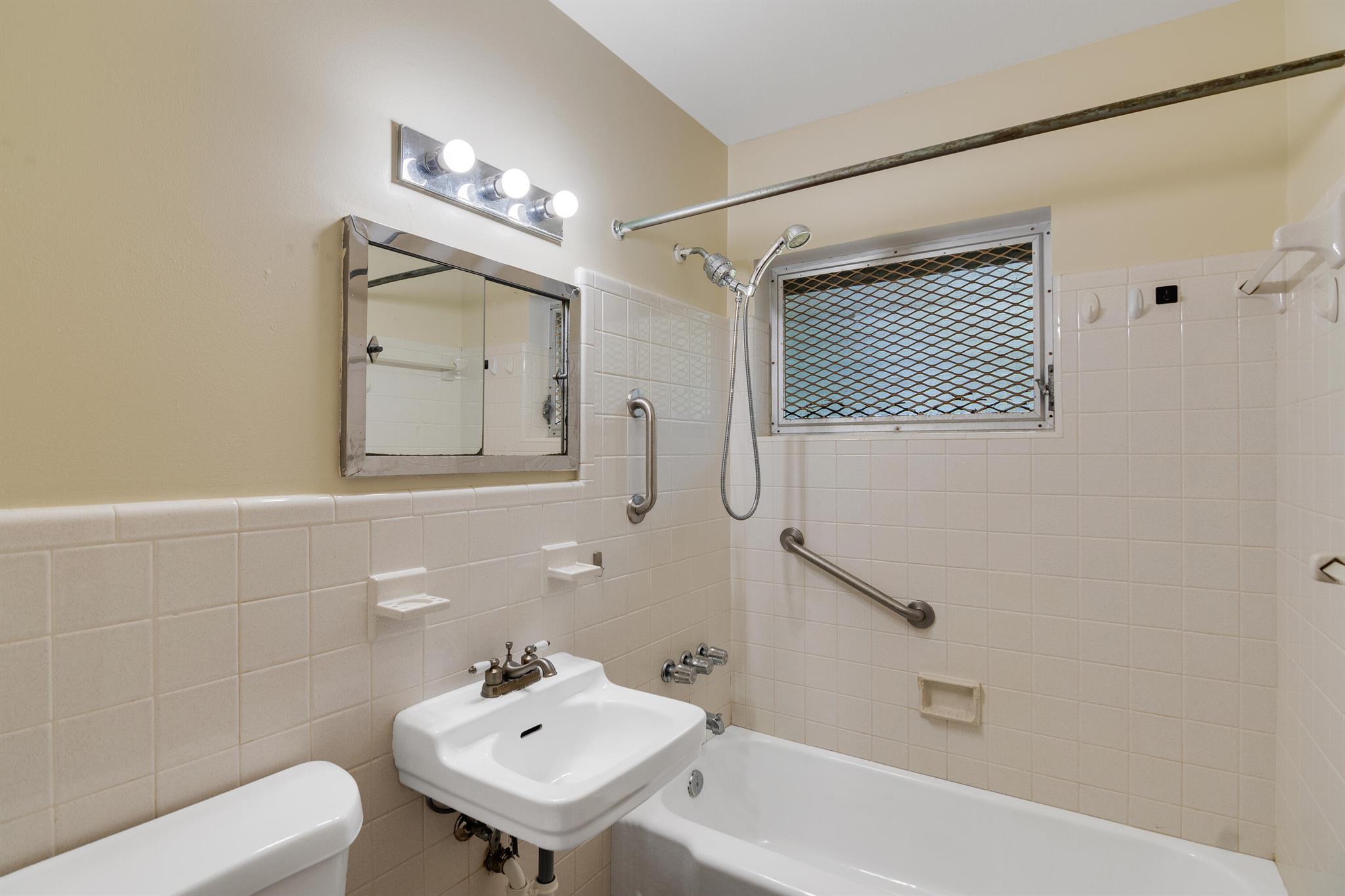 LAKEWOOD PARK UNIT 5 - Residential