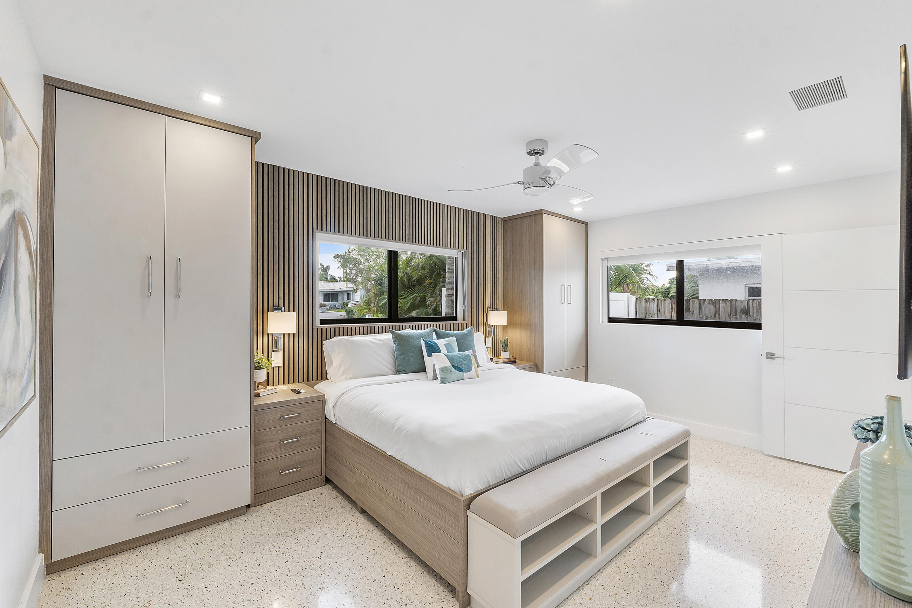 FLORANADA RIDGE SEC - Residential