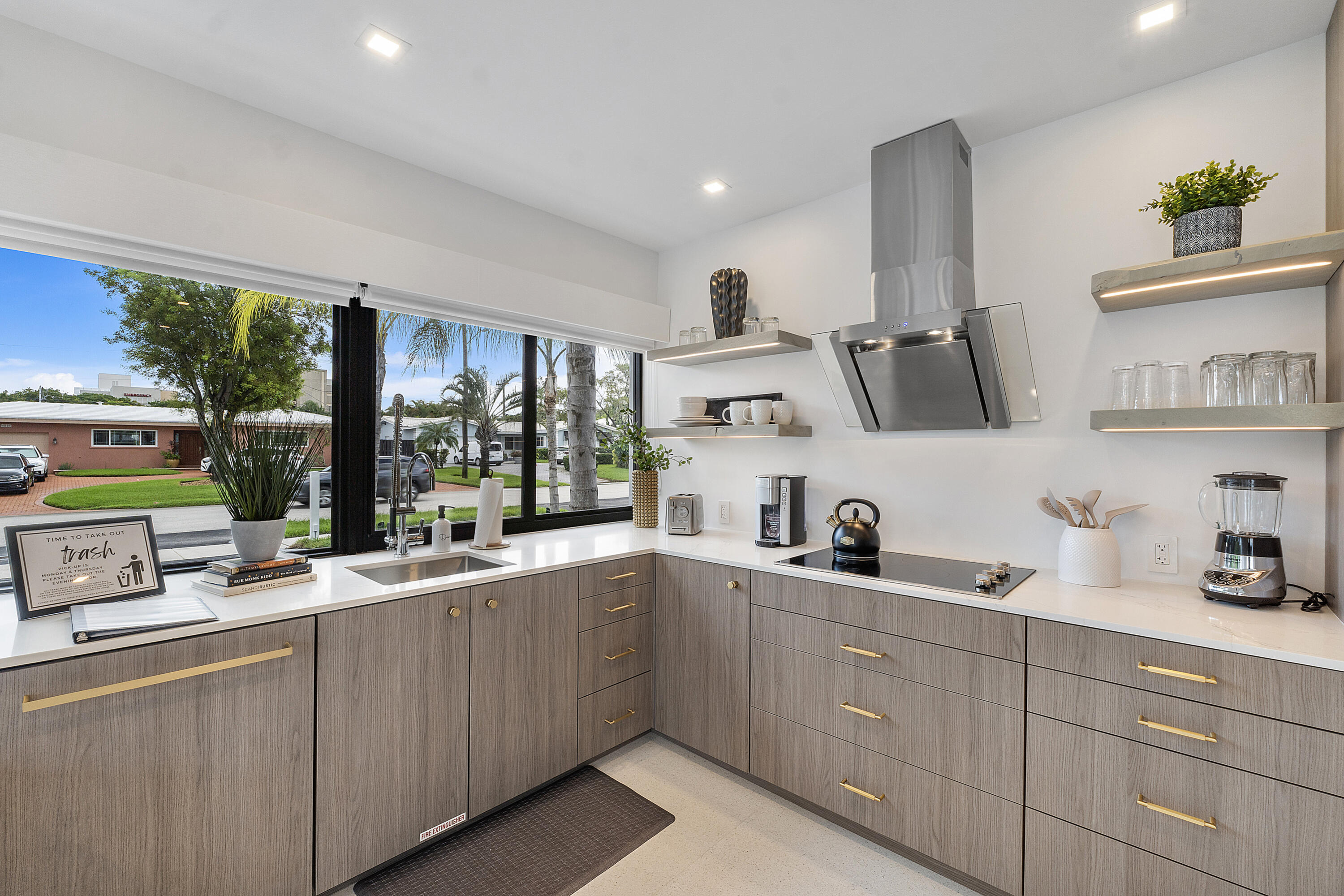 FLORANADA RIDGE SEC - Residential