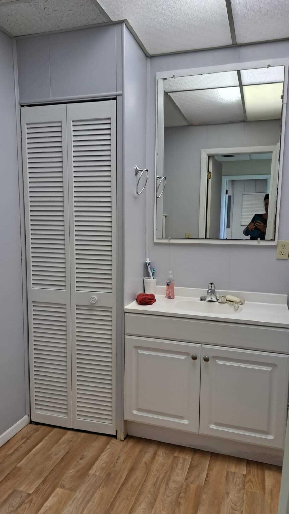 GREAT LAKE SUBDIVISION - Residential Lease