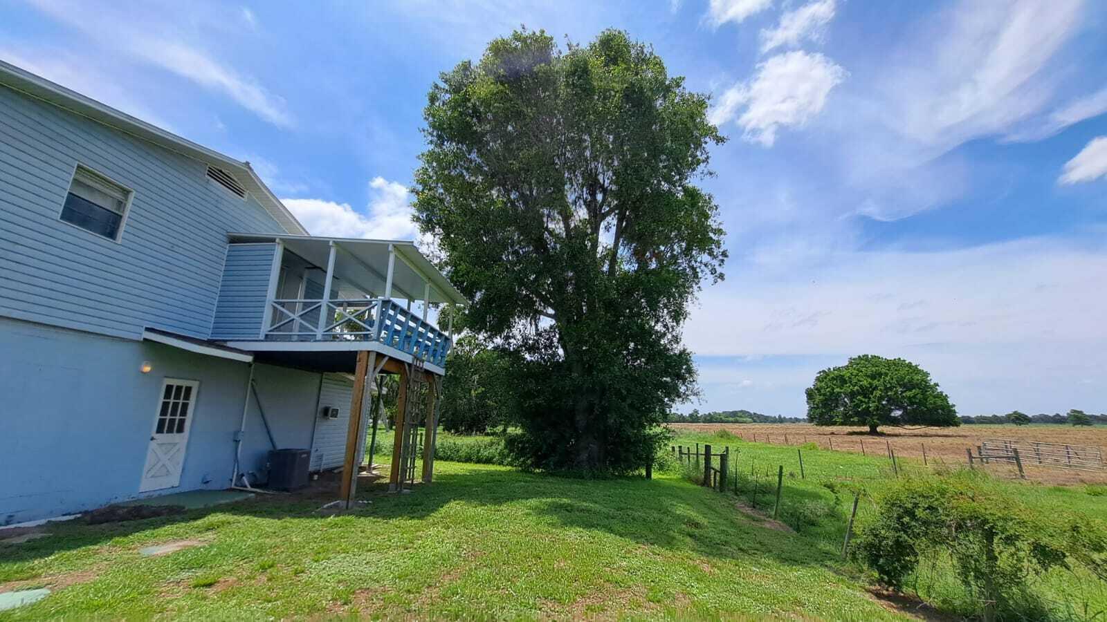 GREAT LAKE SUBDIVISION - Residential Lease