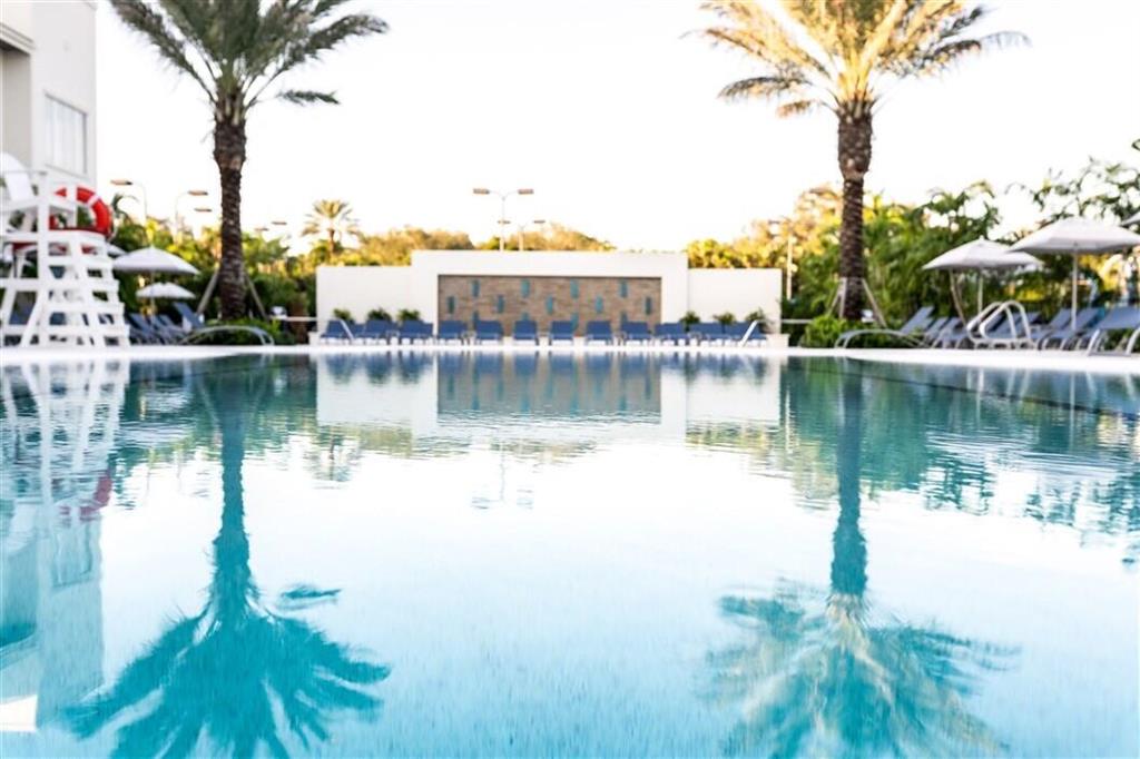 Mizner Country Club - Residential