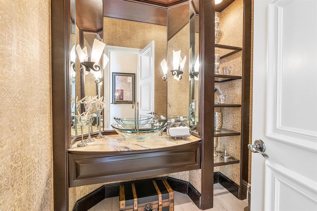 Mizner Country Club - Residential