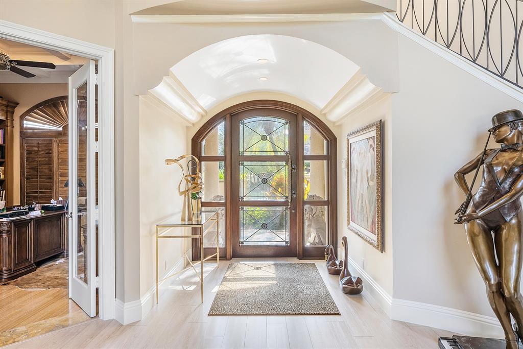 Mizner Country Club - Residential