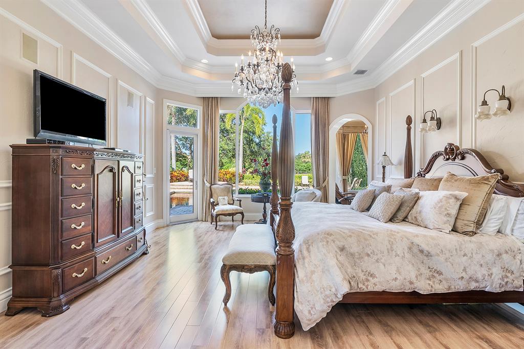 Mizner Country Club - Residential