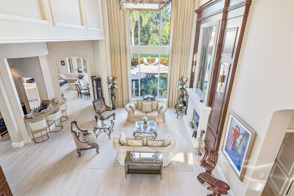 Mizner Country Club - Residential