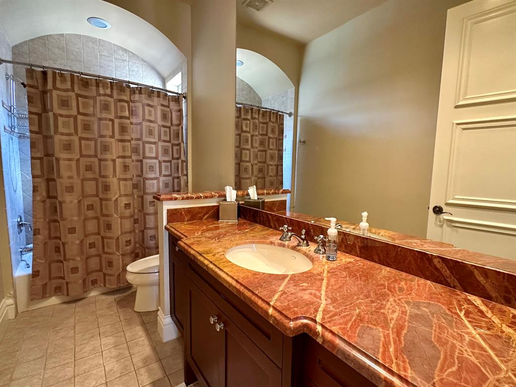 Mizner Country Club - Residential