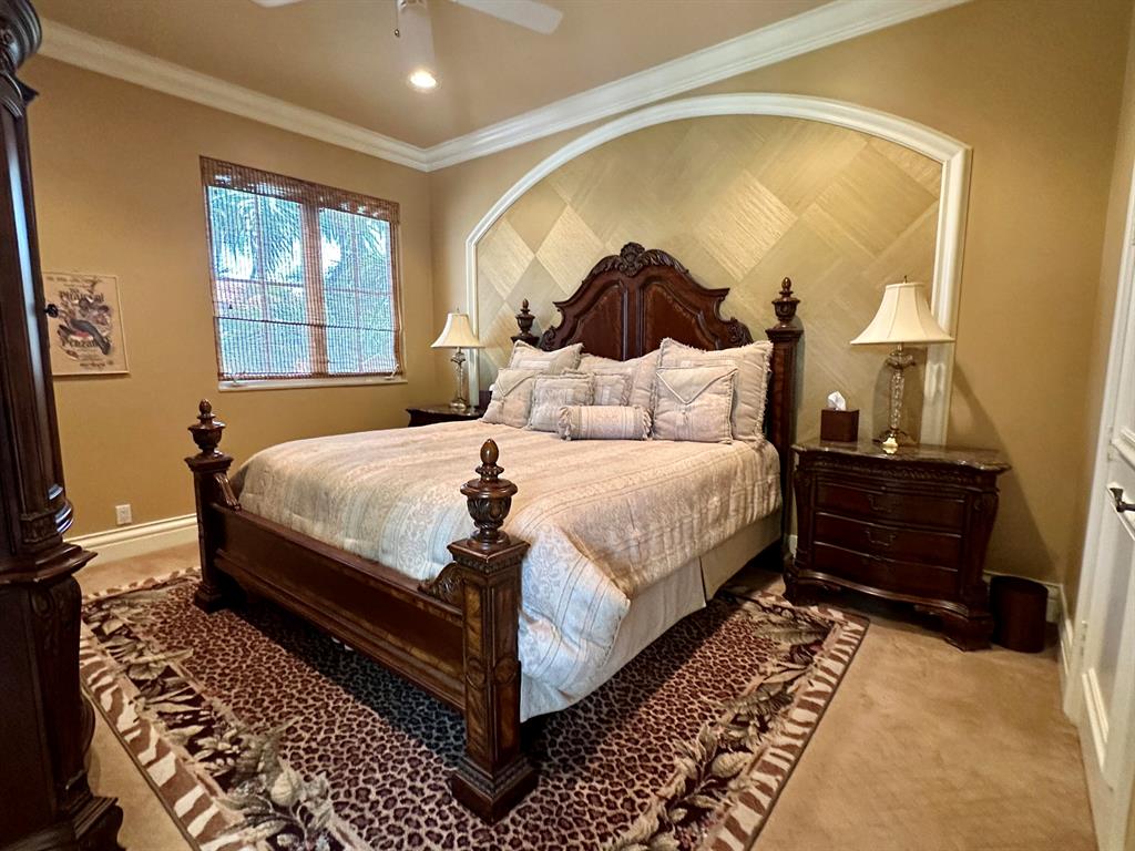 Mizner Country Club - Residential