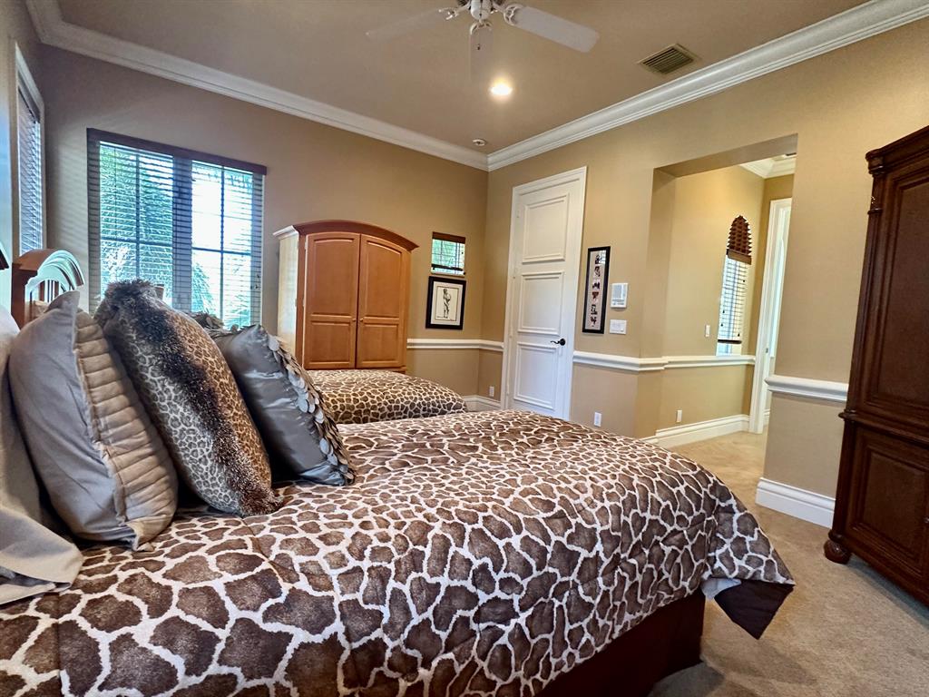 Mizner Country Club - Residential