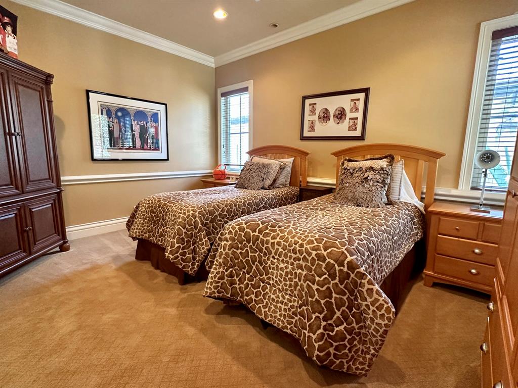 Mizner Country Club - Residential