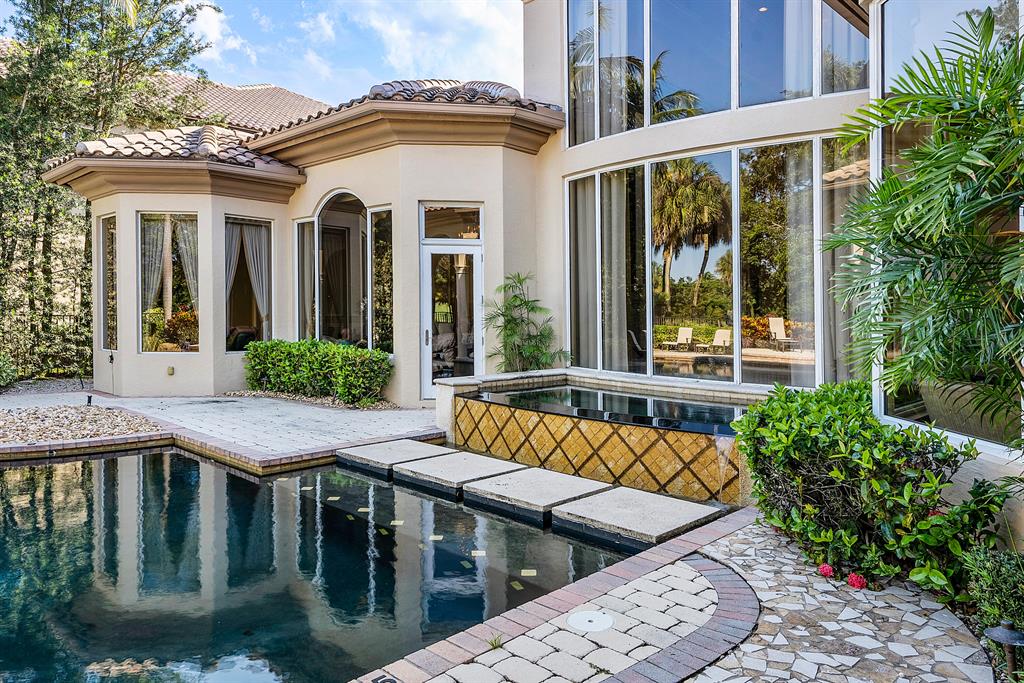 Mizner Country Club - Residential