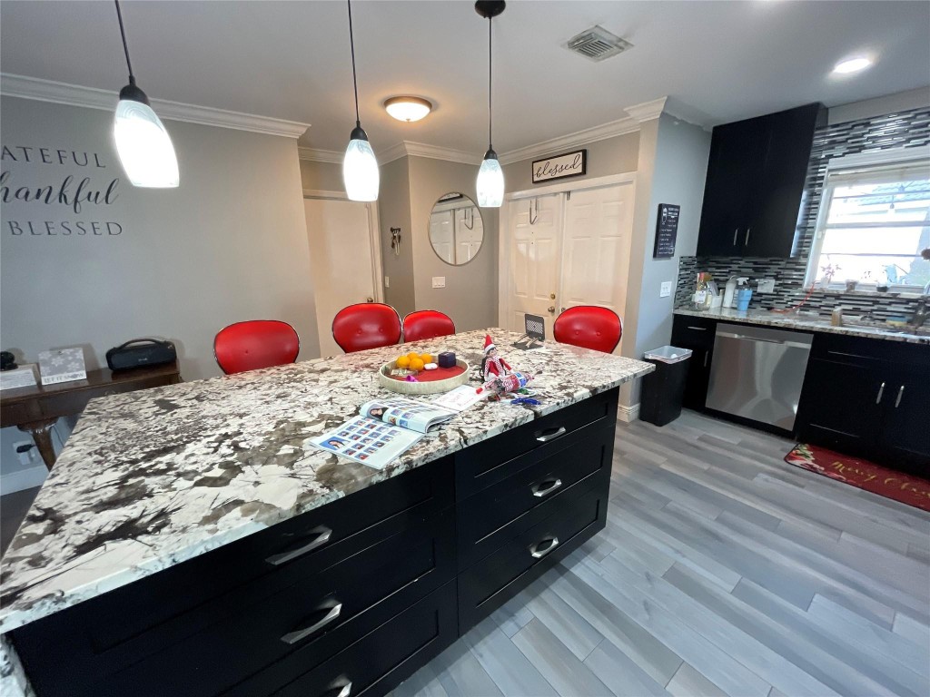 9020 Pine Springs Drive