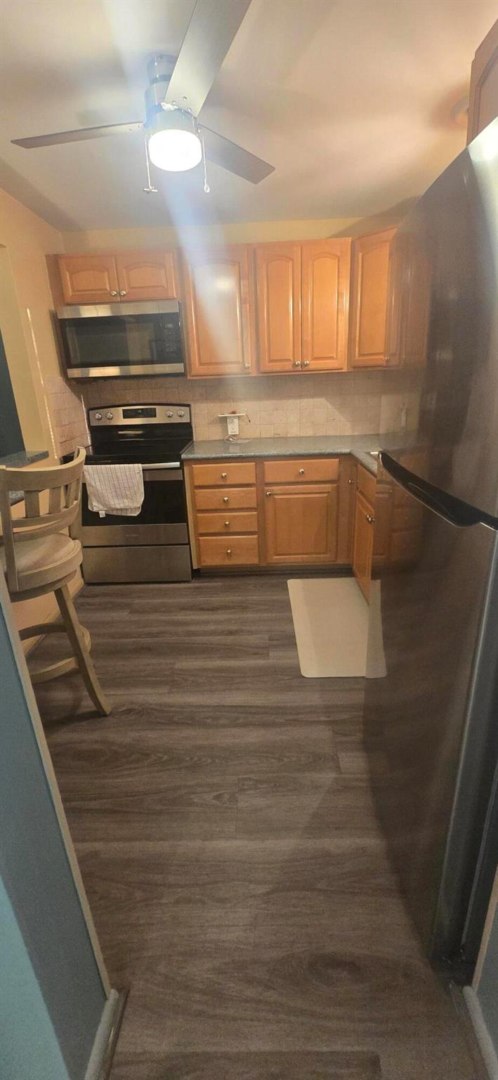 Properties 225 Bonnie Blvd 315