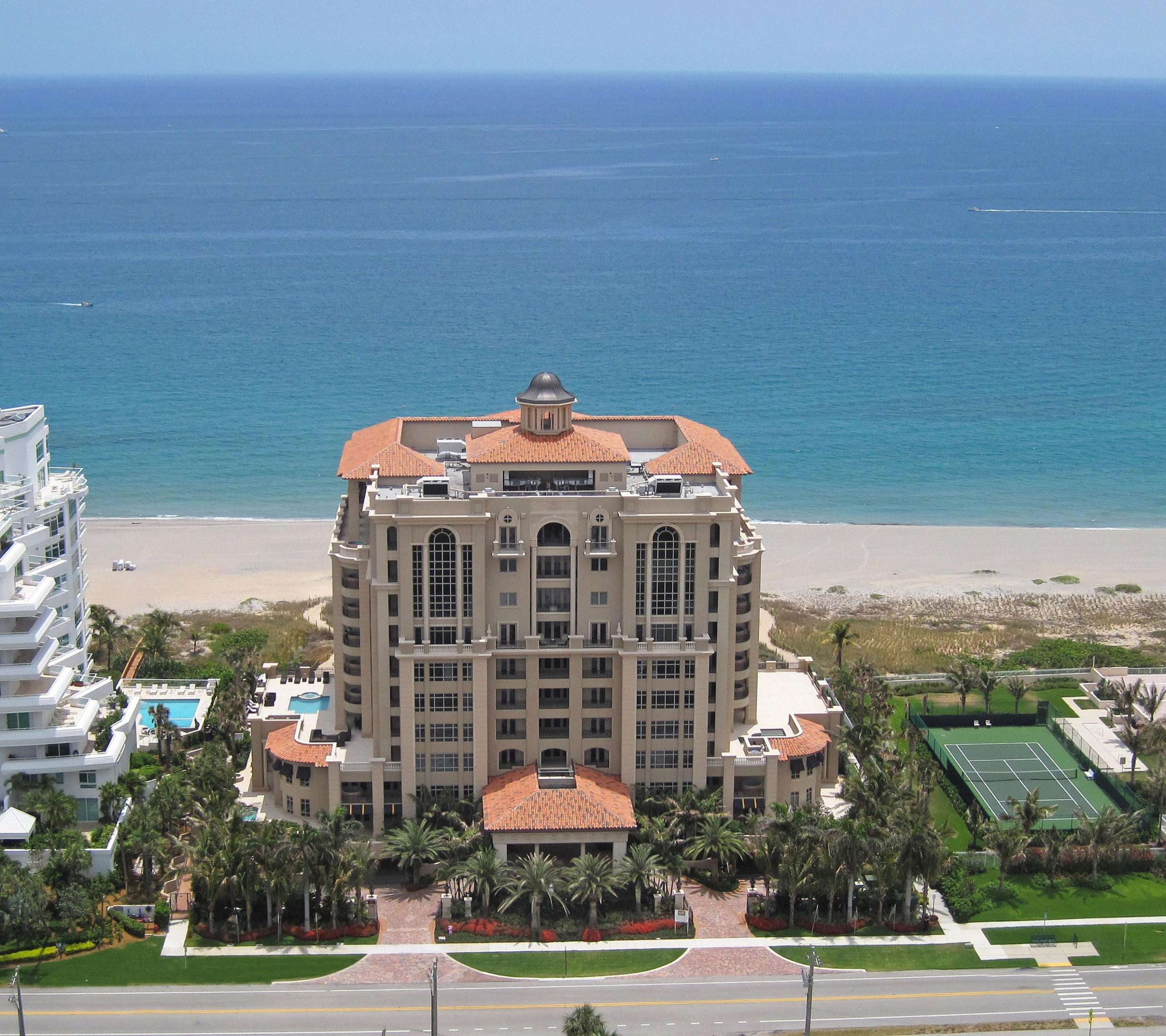 LUXURIA - Residential