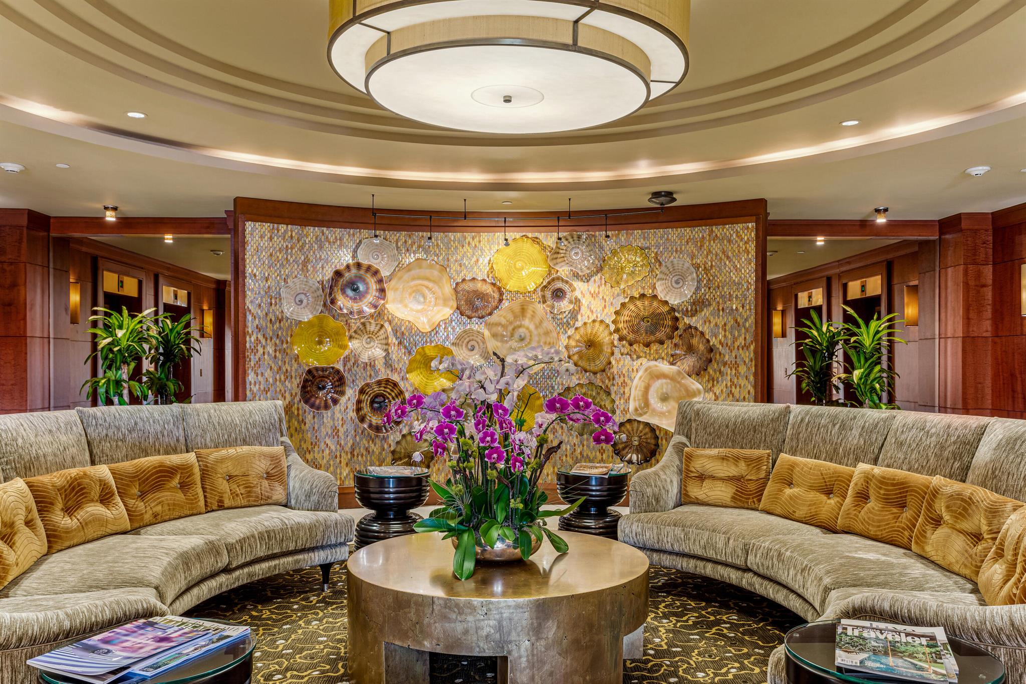 LUXURIA - Residential