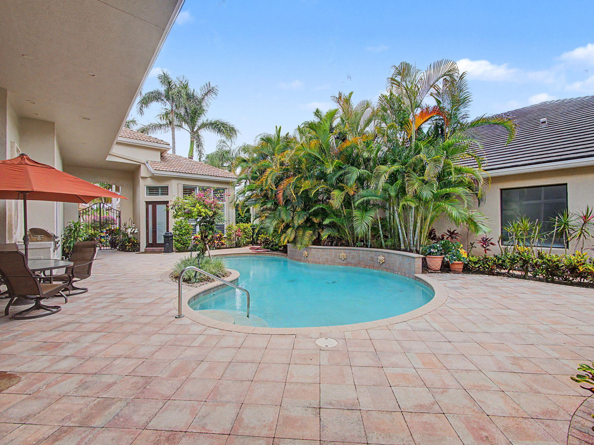 BALLENISLES POD 14 - Residential
