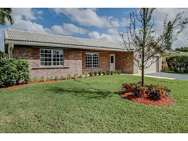 CASTLEWOOD - Residential