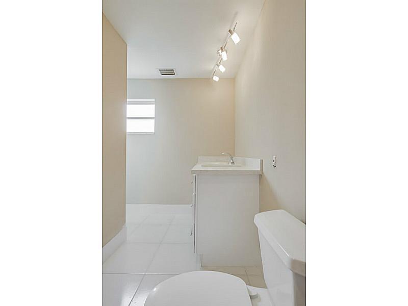 CASTLEWOOD - Residential