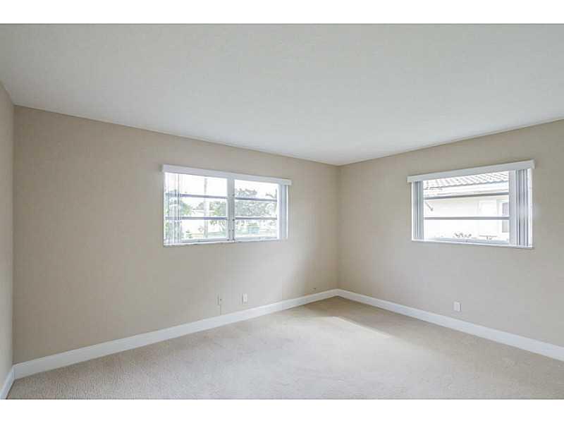 CASTLEWOOD - Residential