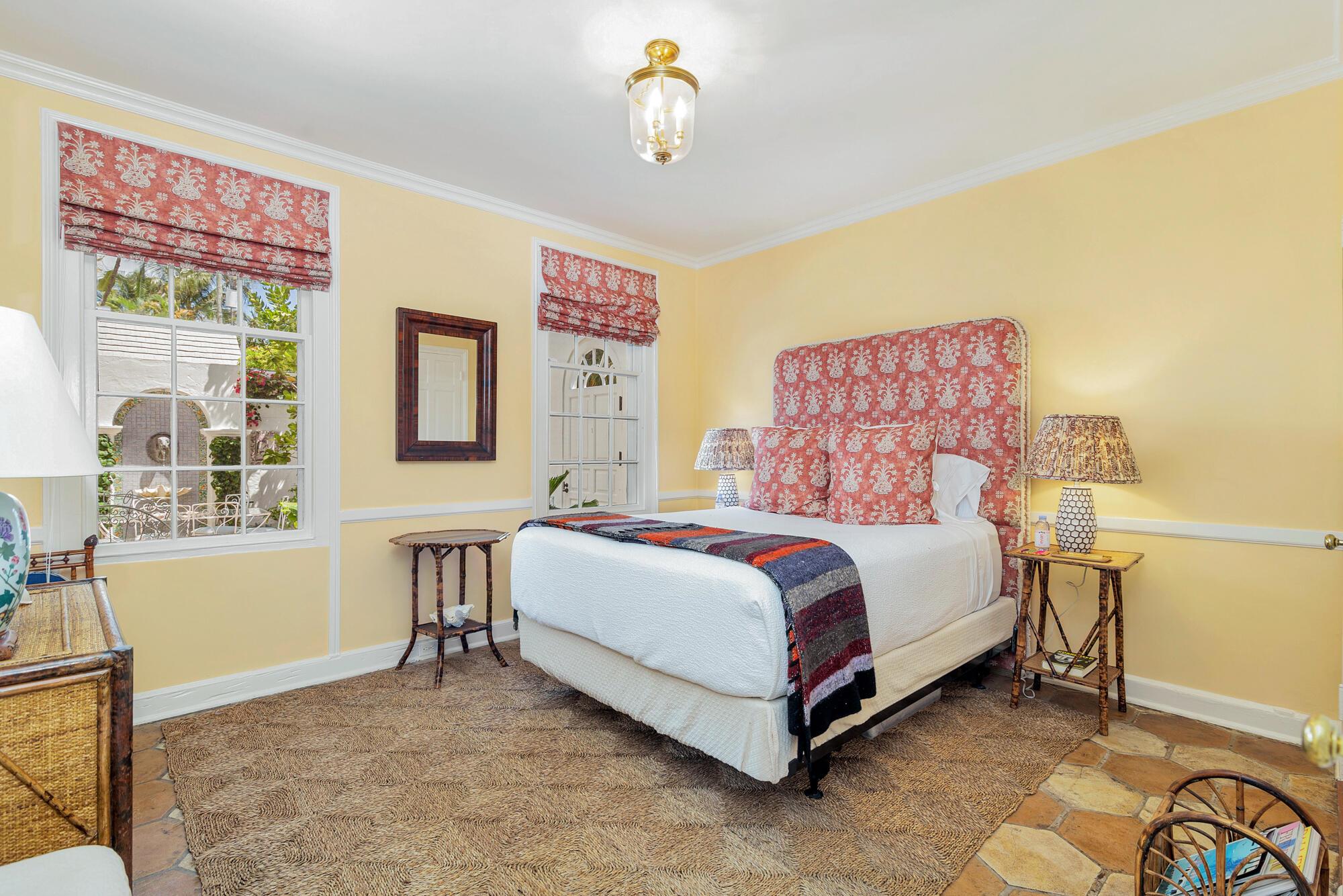 ROYAL PARK - Residential Lease