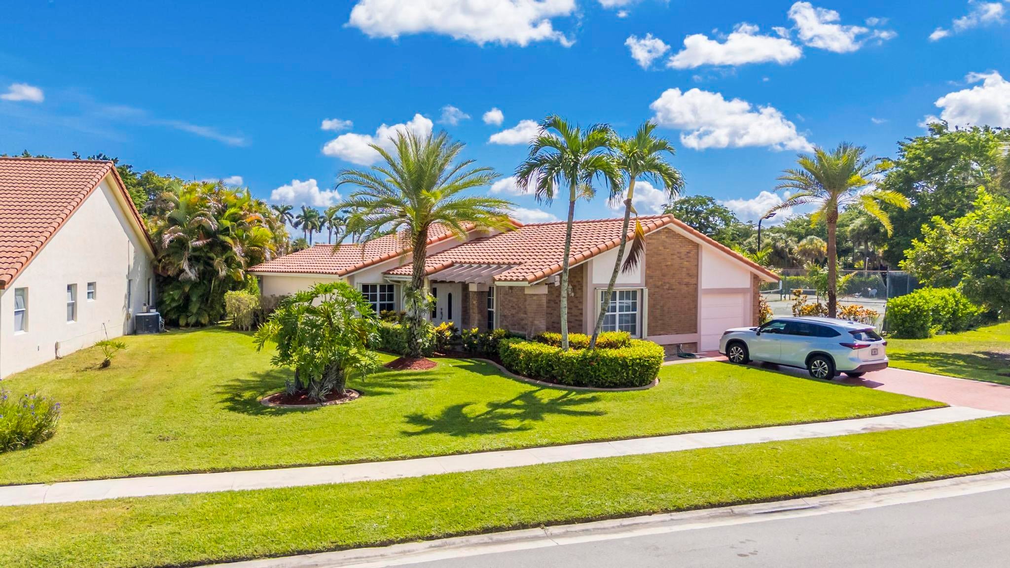 19626 SEA PINES Way