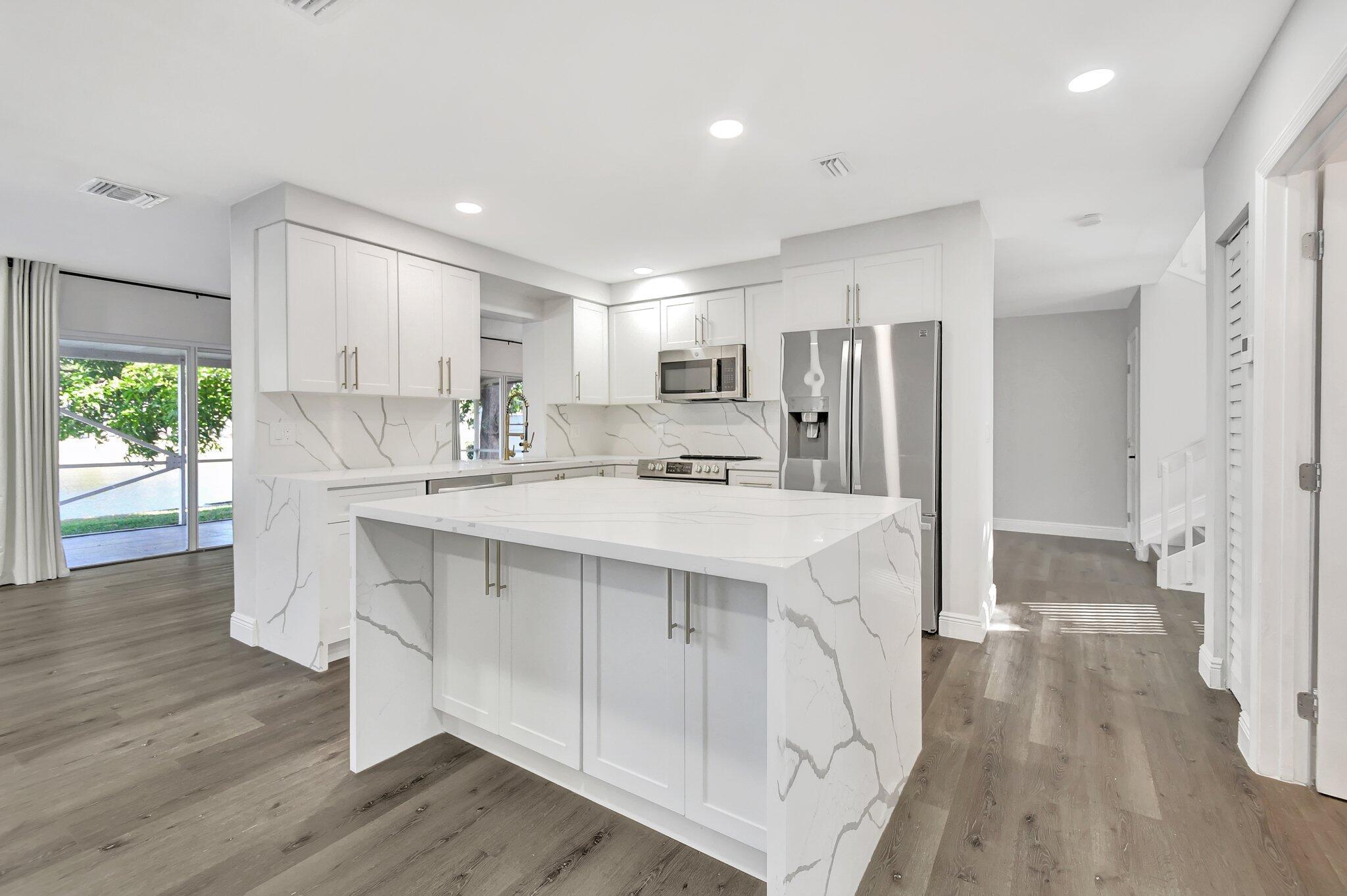 10104 Country Brook Road