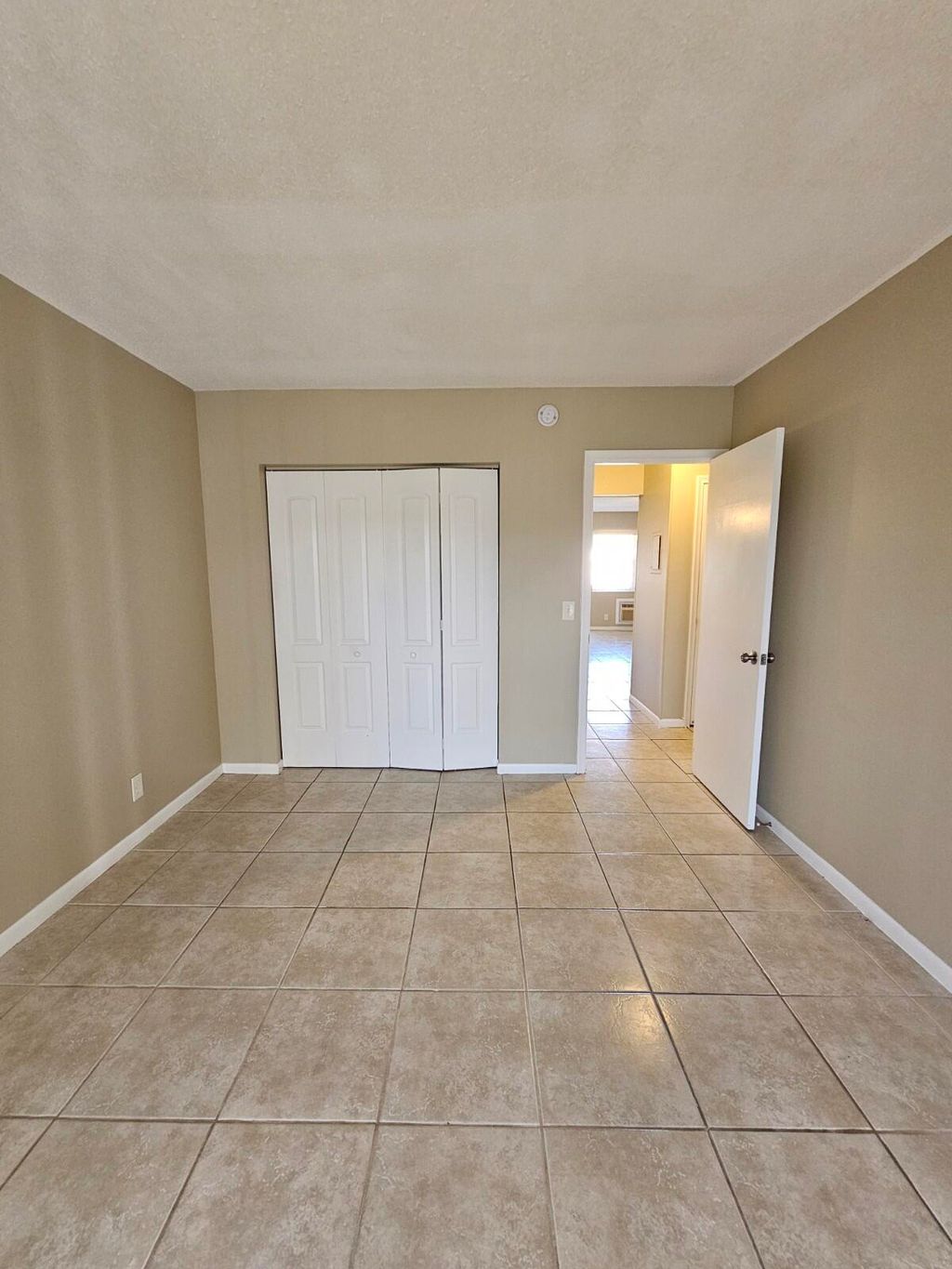 Photo of 114 Norwich E, West Palm Beach, FL 33417 (MLS # R11150636)