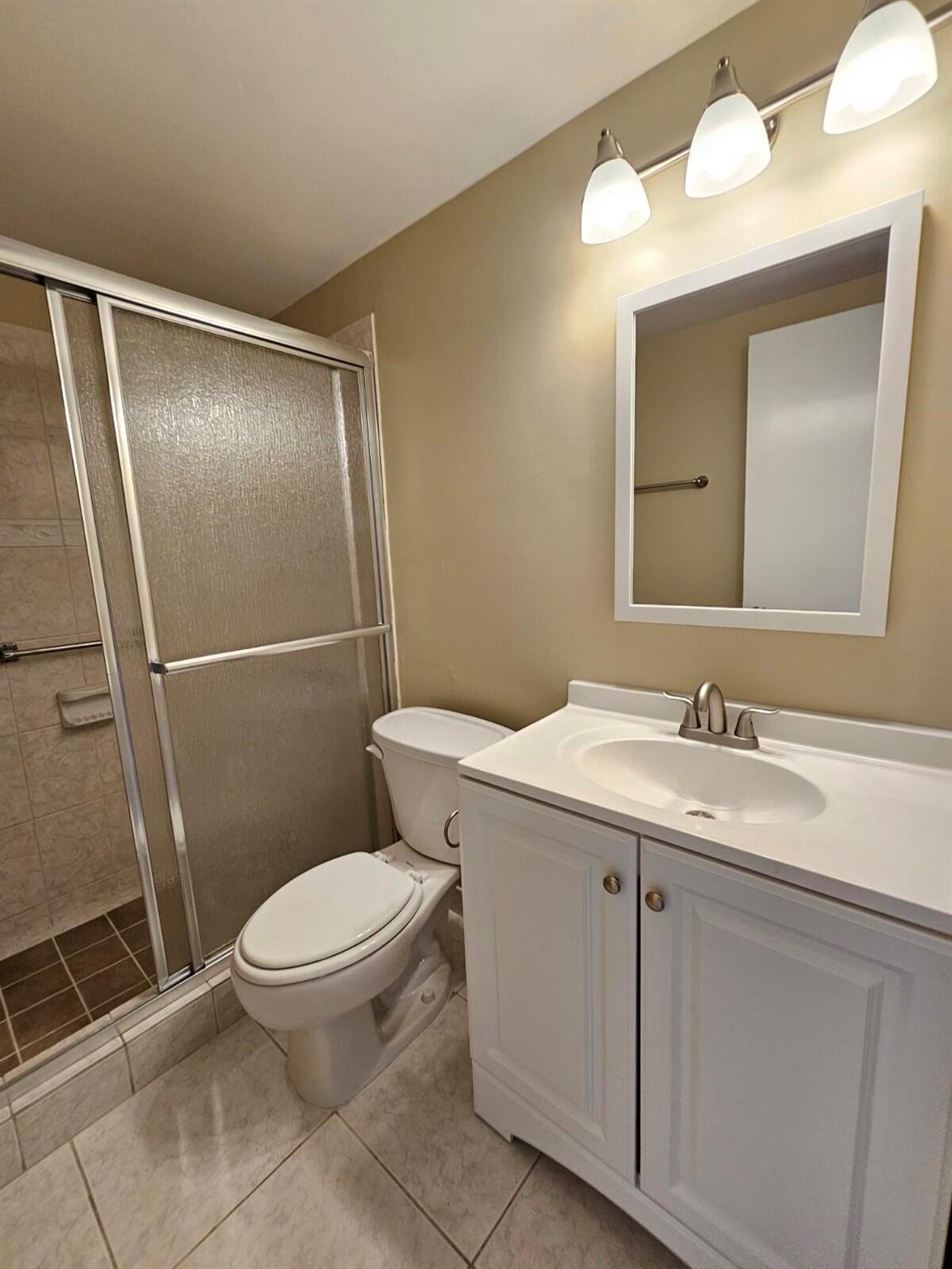 NORWICH CONDO - Residential Lease