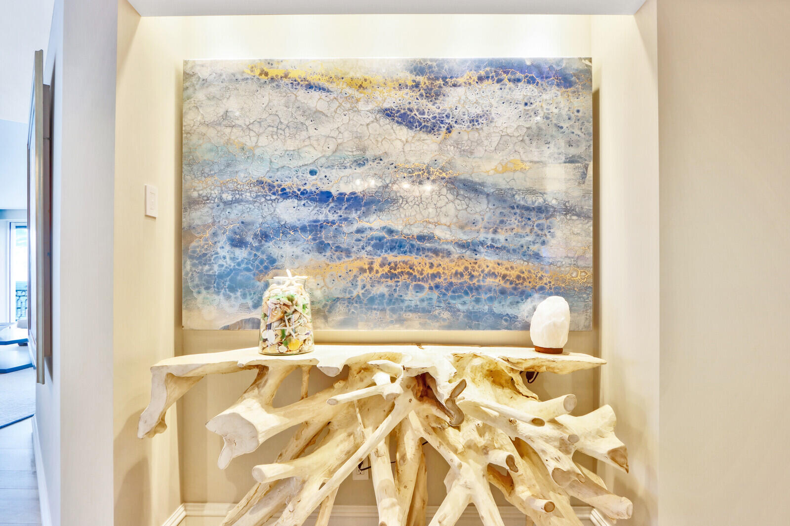 Claridge Condo - Residential