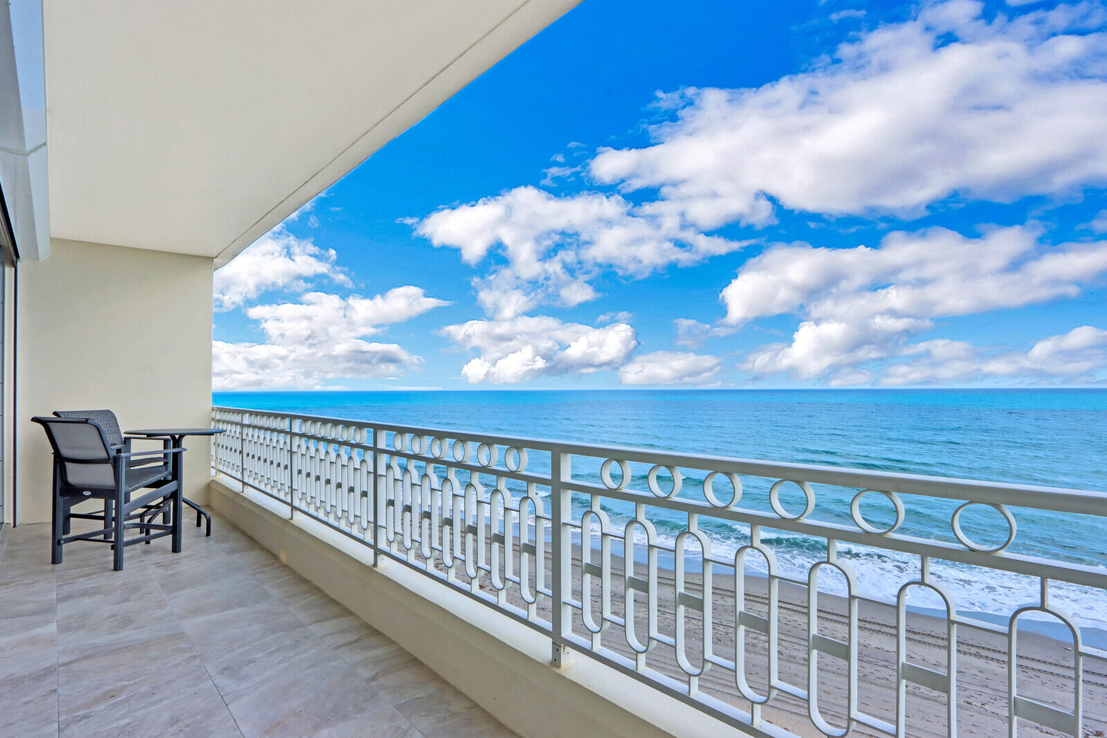 Claridge Condo - Residential