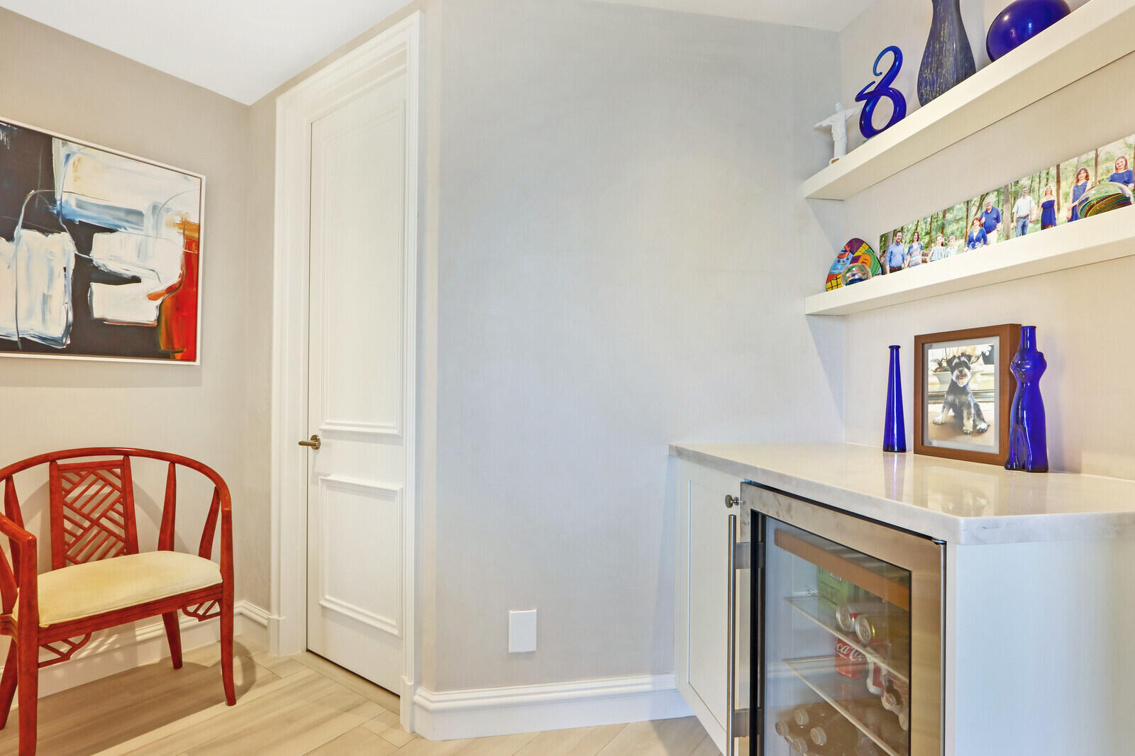 Claridge Condo - Residential